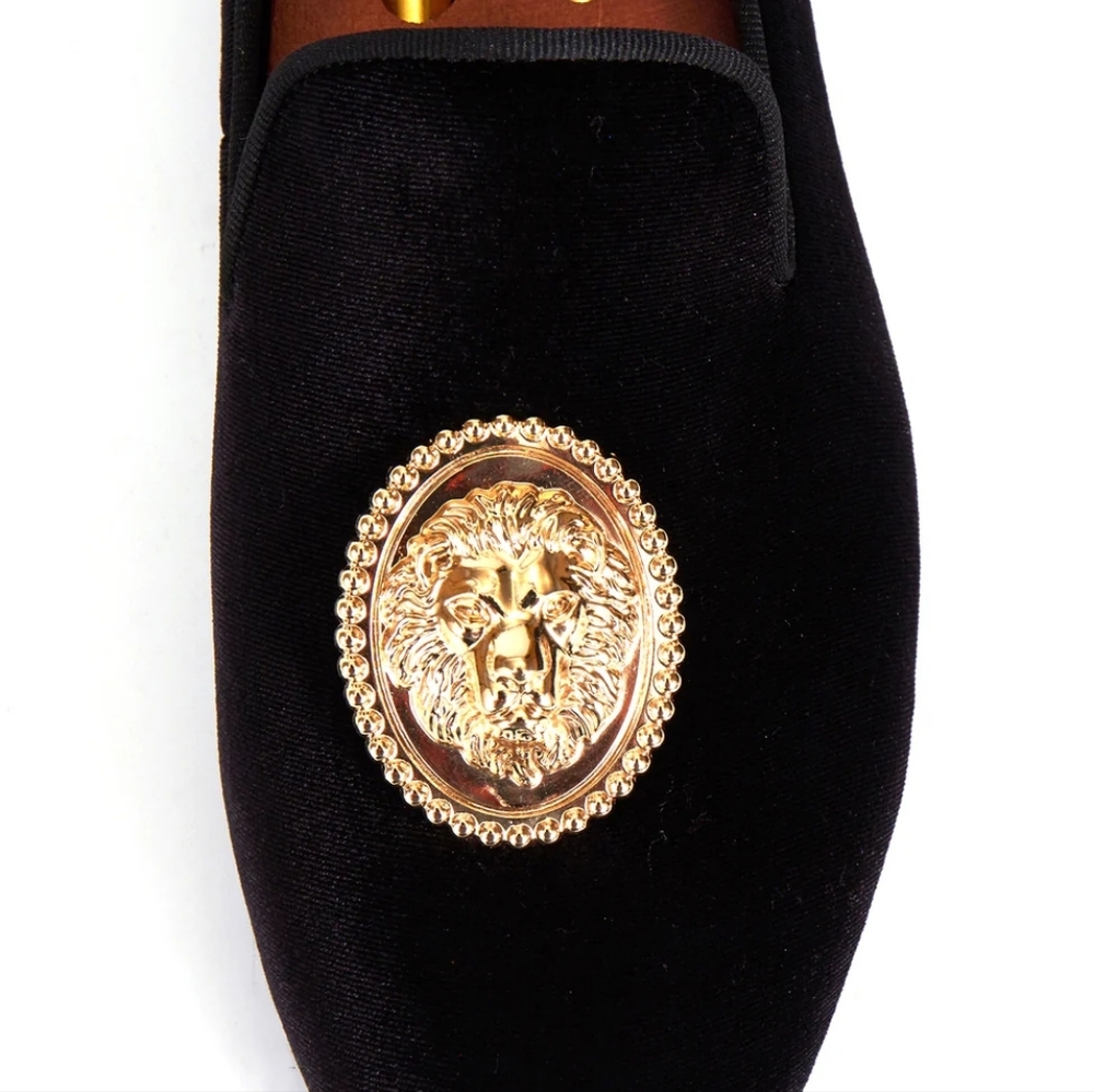 GORGEOUS Lion Head Shoe Clips - Picture 3 of 9